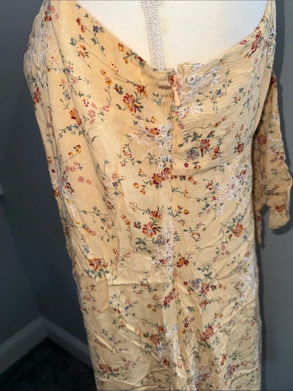 American Eagle Outfitters lightweight floral